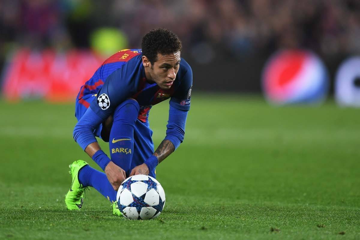 吸引更多年 吸引更多年