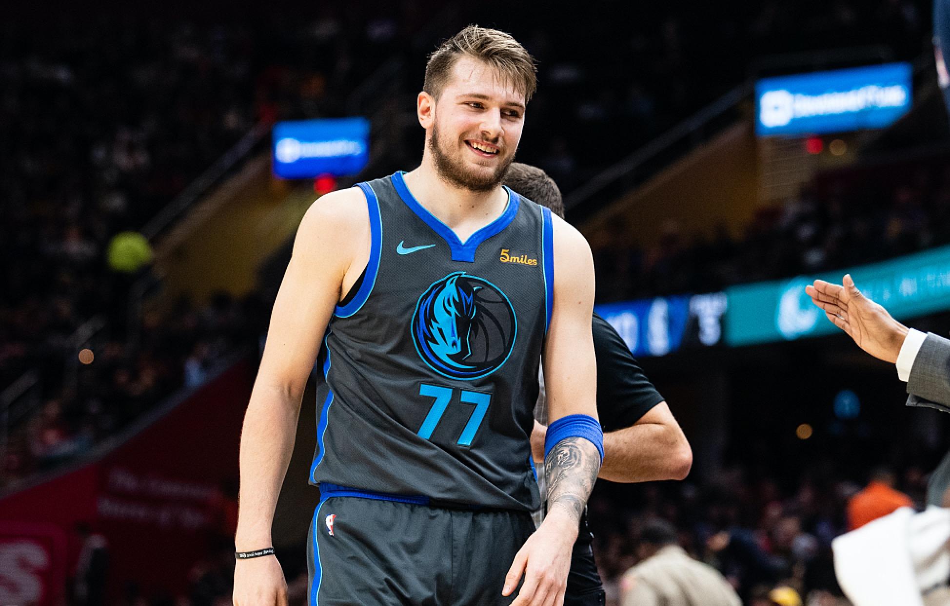 球员与俱乐 球员与俱乐