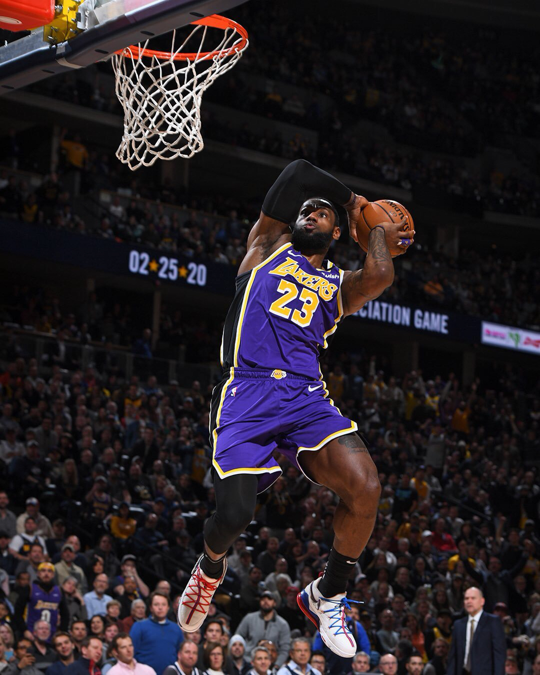 务细致专业 务细致专业